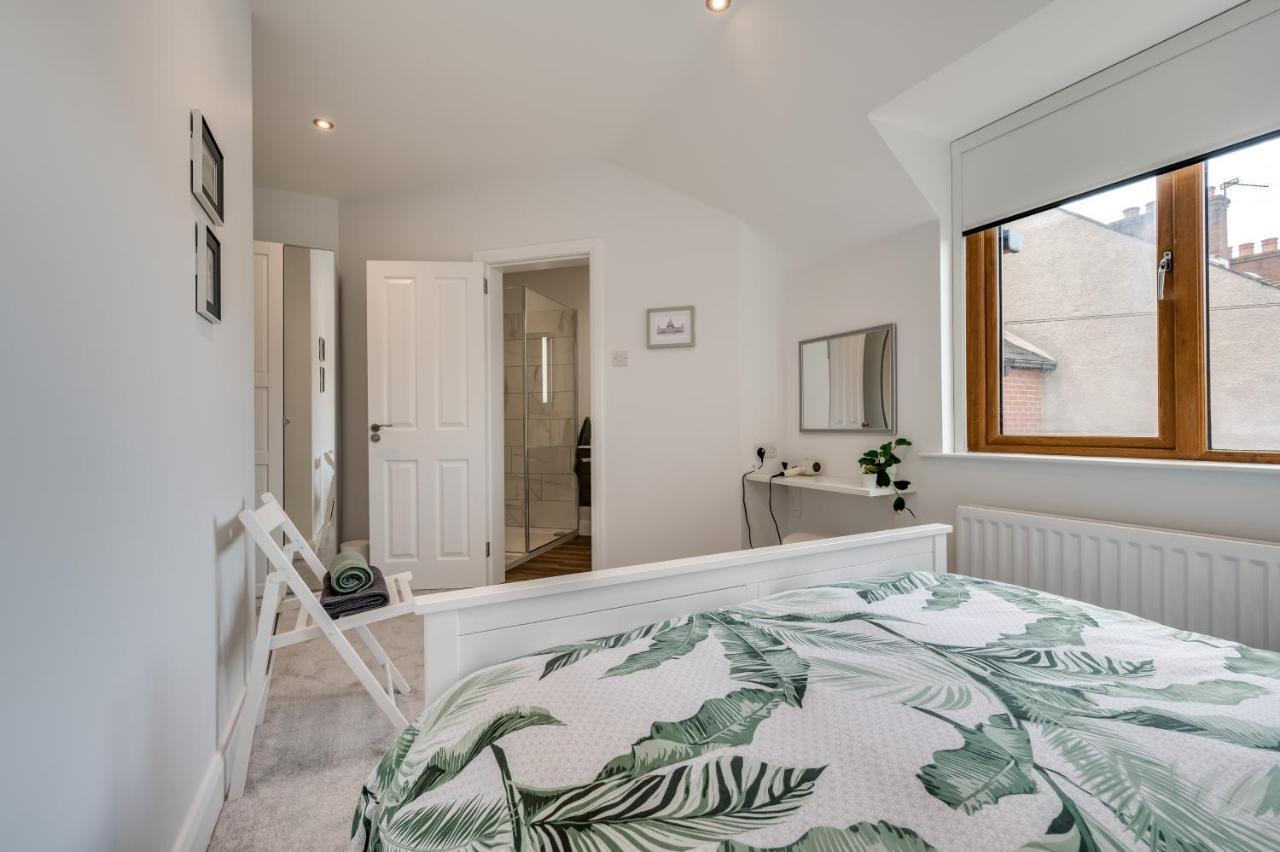 ベルファストWindsor Drive Townhouseアパートメント エクステリア 写真