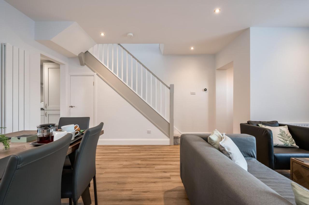 ベルファストWindsor Drive Townhouseアパートメント エクステリア 写真
